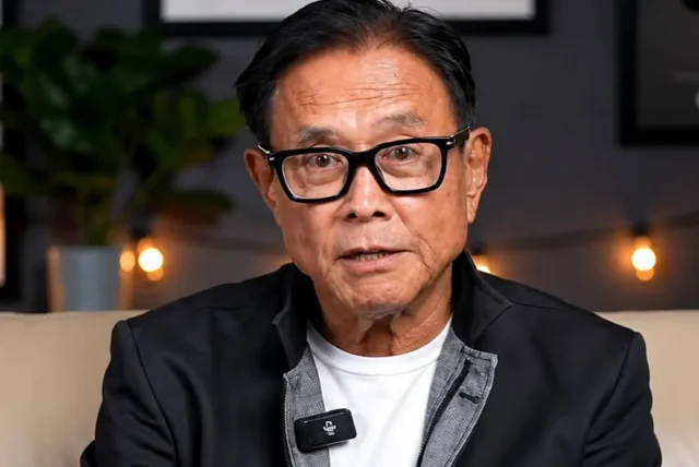 Robert Kiyosaki Names 3 Income Types That Separate Rich and Poor